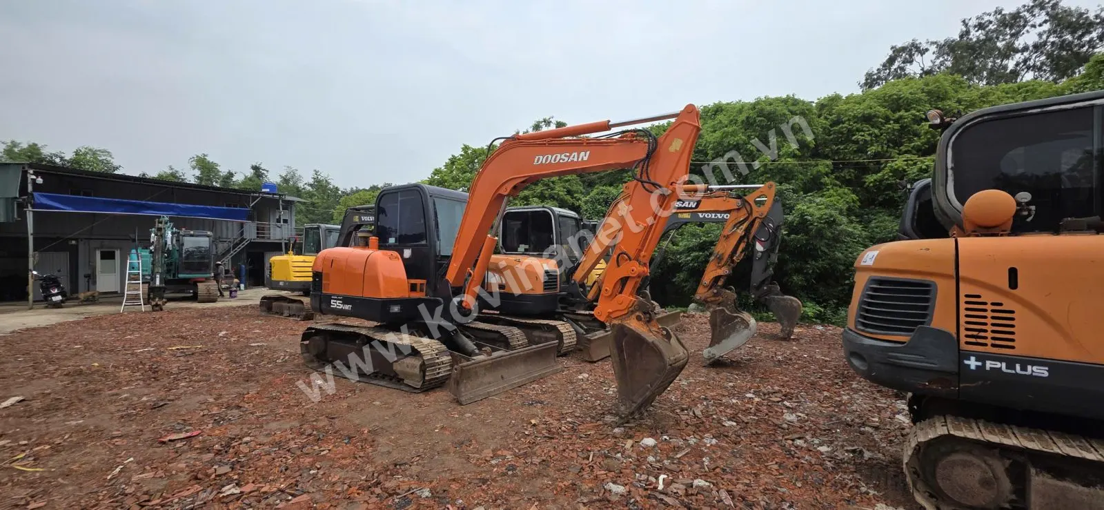 DOOSAN SOLAR55V