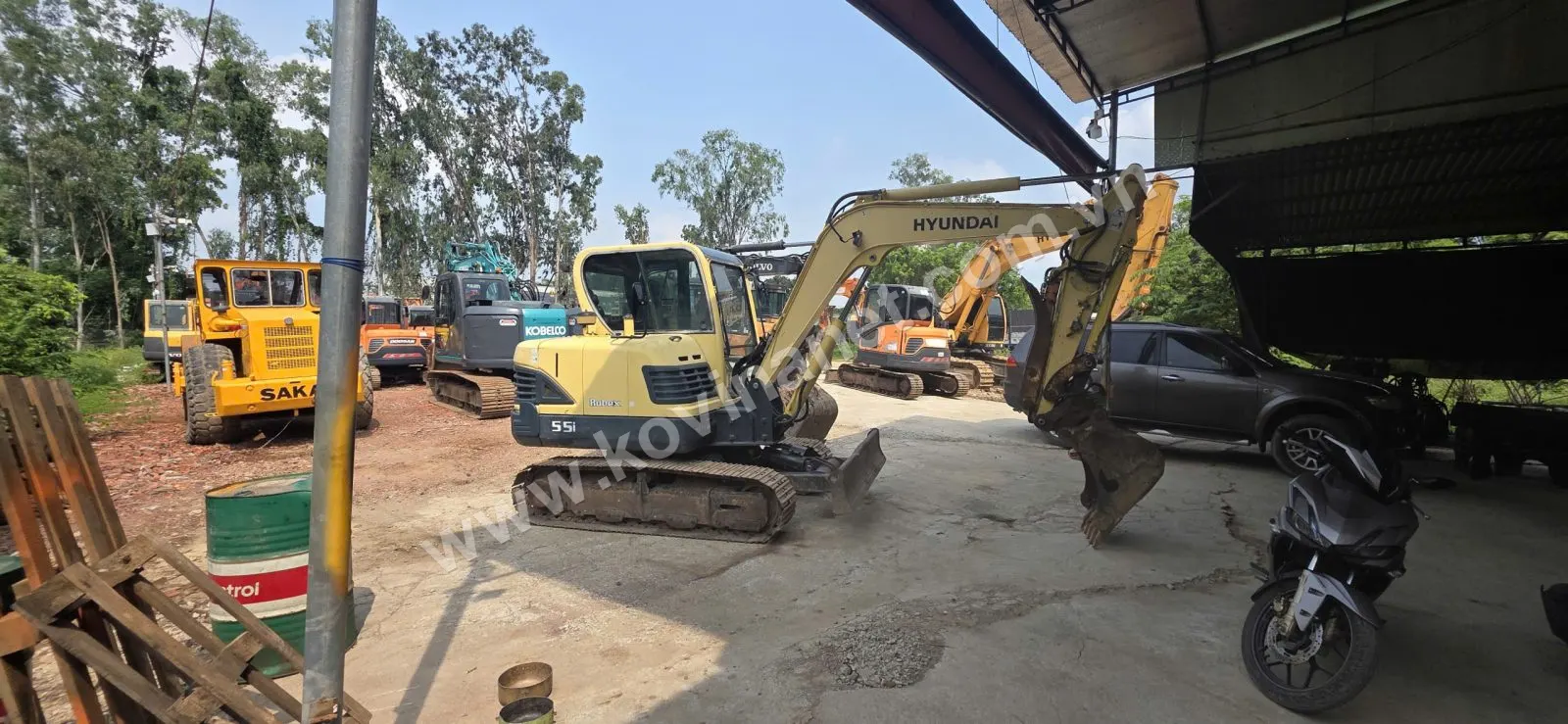 HYUNDAI R55I