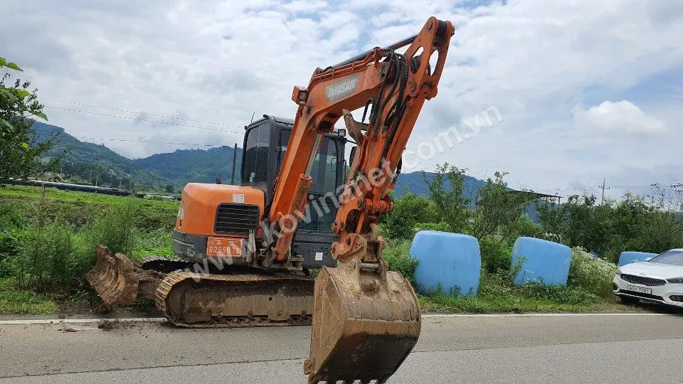 DOOSAN DX60R