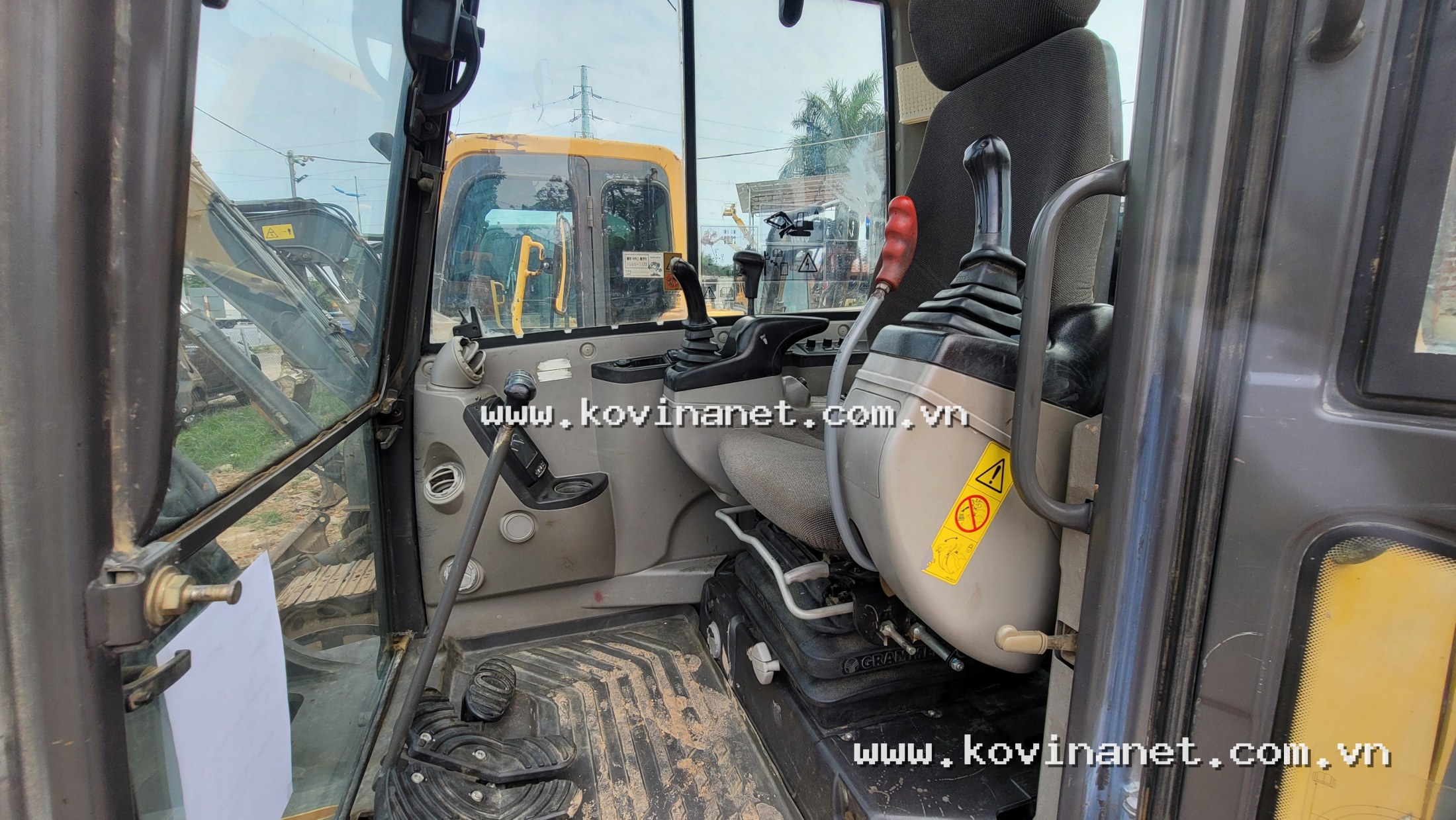 VOLVO EC55C 2010