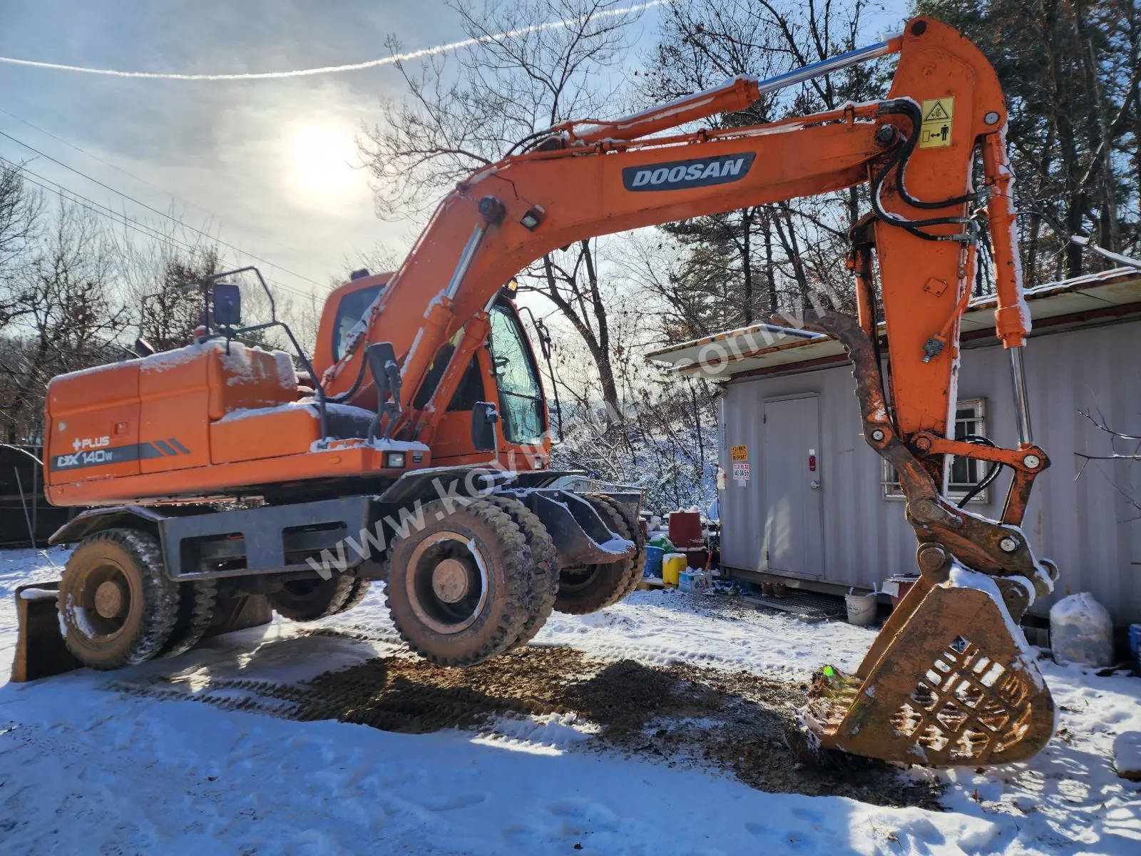 DOOSAN DX140W ACE+