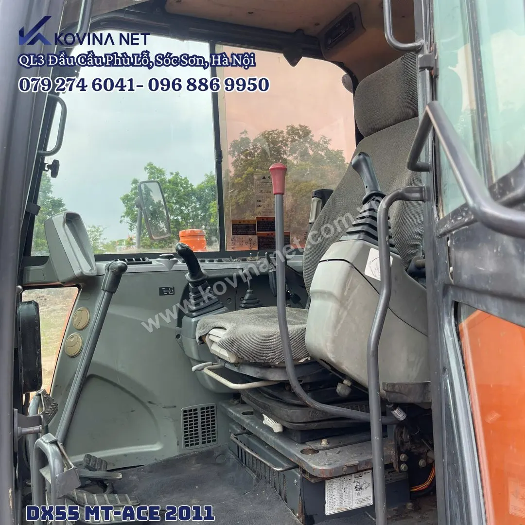 DOOSAN DX55 MT- ACE 2011